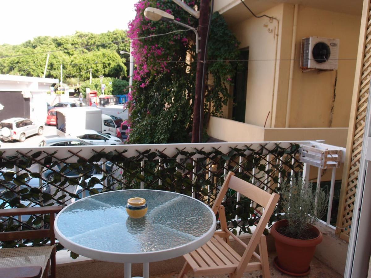 Apartment In The Heart Of Heraklion Exterior foto